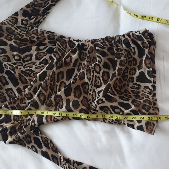 Lovely Animal Print Top - Picture 7 of 10